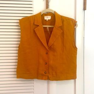 Cropped Lou and Grey linen tank top